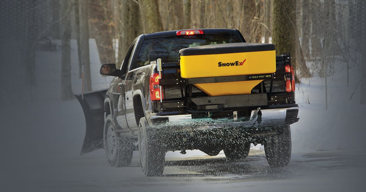 SnowEx Bulk Pro™ Poly Tailgate Spreaders SnowEx Bulk Pro™ Poly Tailgate Spreaders