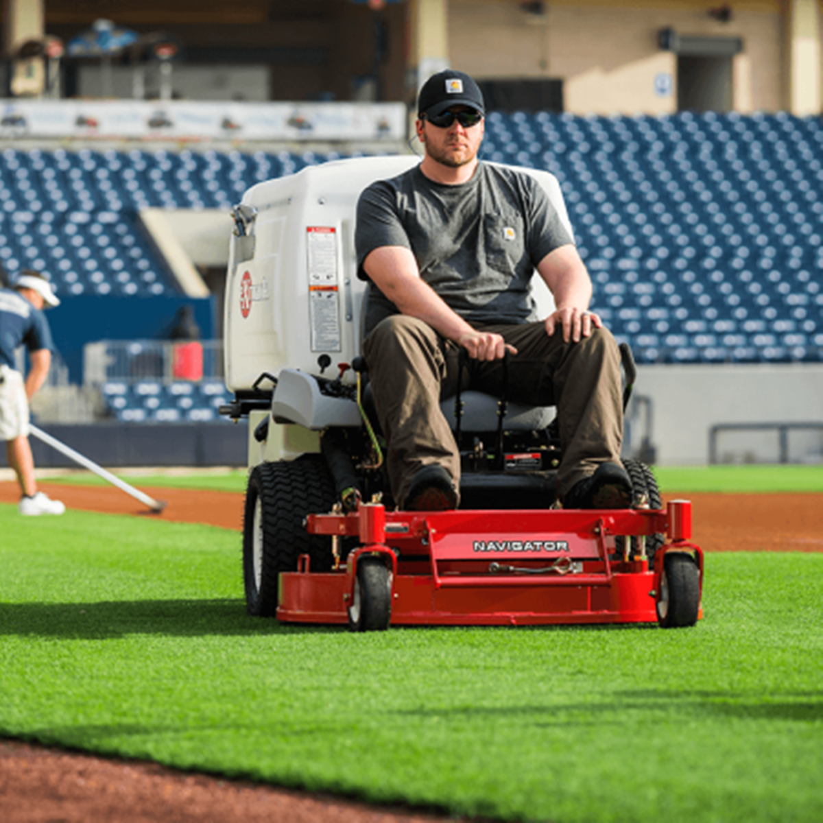 Exmark Navigator with 25 HP* Kohler CH740 Engine and 42" Deck Exmark Navigator with 25 HP* Kohler CH740 Engine and 42" Deck
