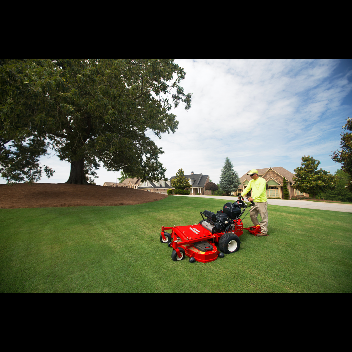 Exmark Turf Tracer X-Series with 21 HP* Kohler EFI ECV650 Engine and 60" UltraCut Series 4 Deck Exmark Turf Tracer X-Series with 21 HP* Kohler EFI ECV650 Engine and 60" UltraCut Series 4 Deck